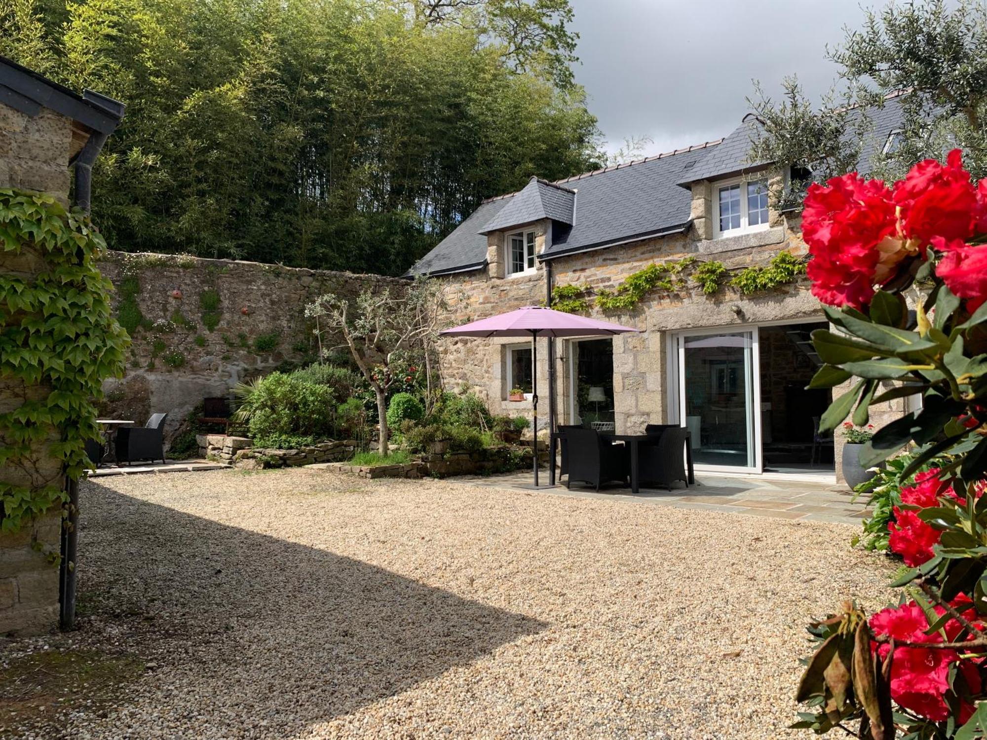 Villa La Petite Cour Pont-Aven Esterno foto